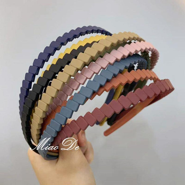 BD06 Assortment of 12 Headbands