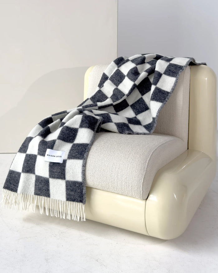 Blanket CHECKERBOARD Black / White 4.25 x 6.5ft