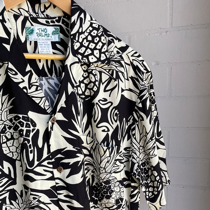 Classic Aloha Shirt - Wild Pineapple Black