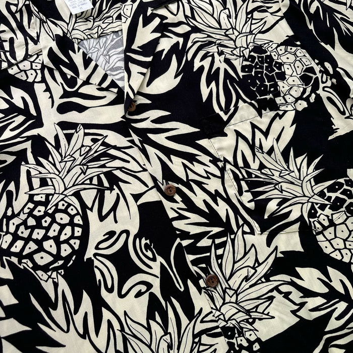 Classic Aloha Shirt - Wild Pineapple Black