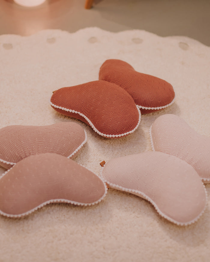 Cushion BUTTERFLY Magno