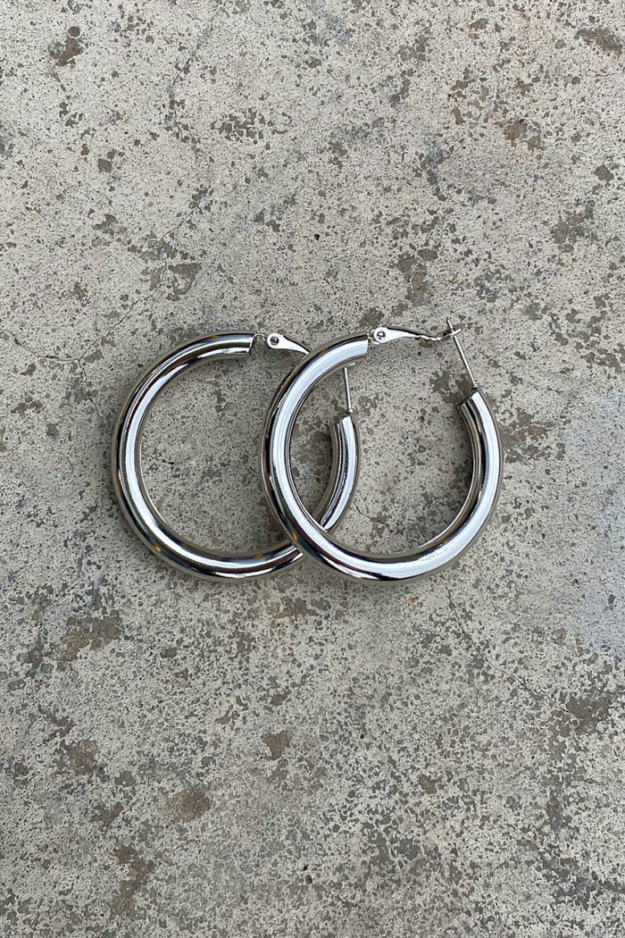Fendie Hoop Earrings - Silver