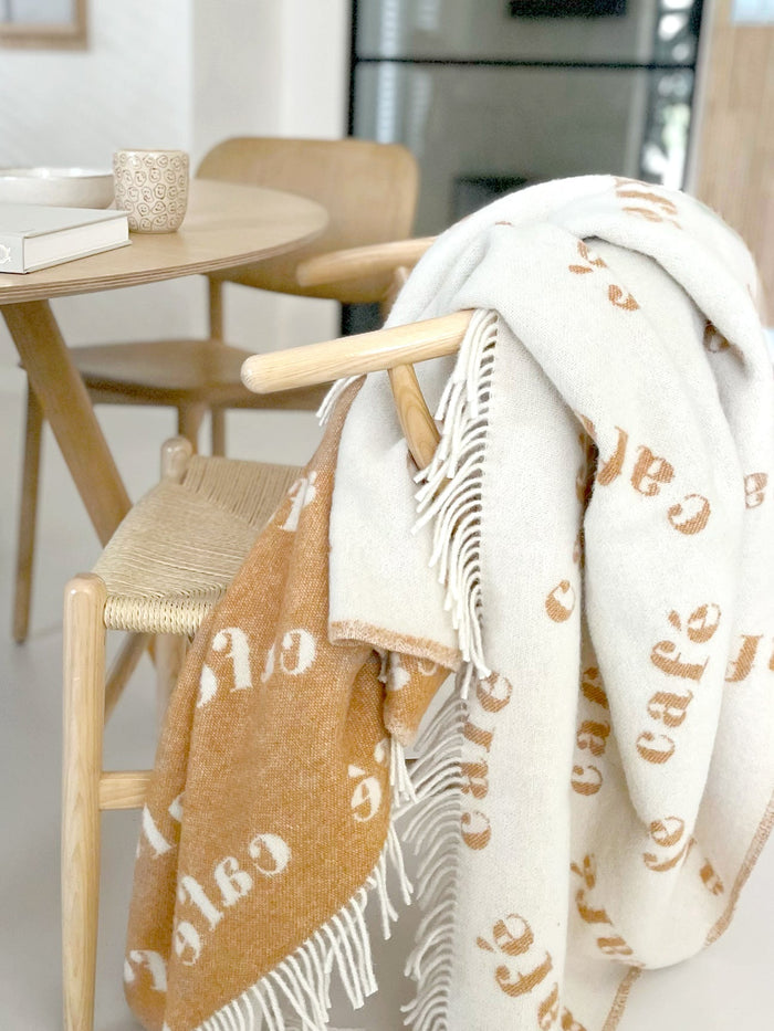 Blanket CAFE