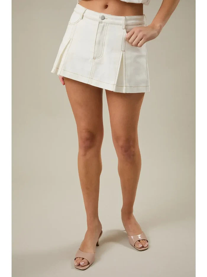 Mid-Waisted Pleated Mini Skort