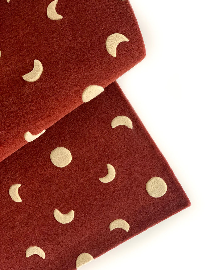 Rug MOONS Brick Red / Gold Print 3.9 x 5.9ft