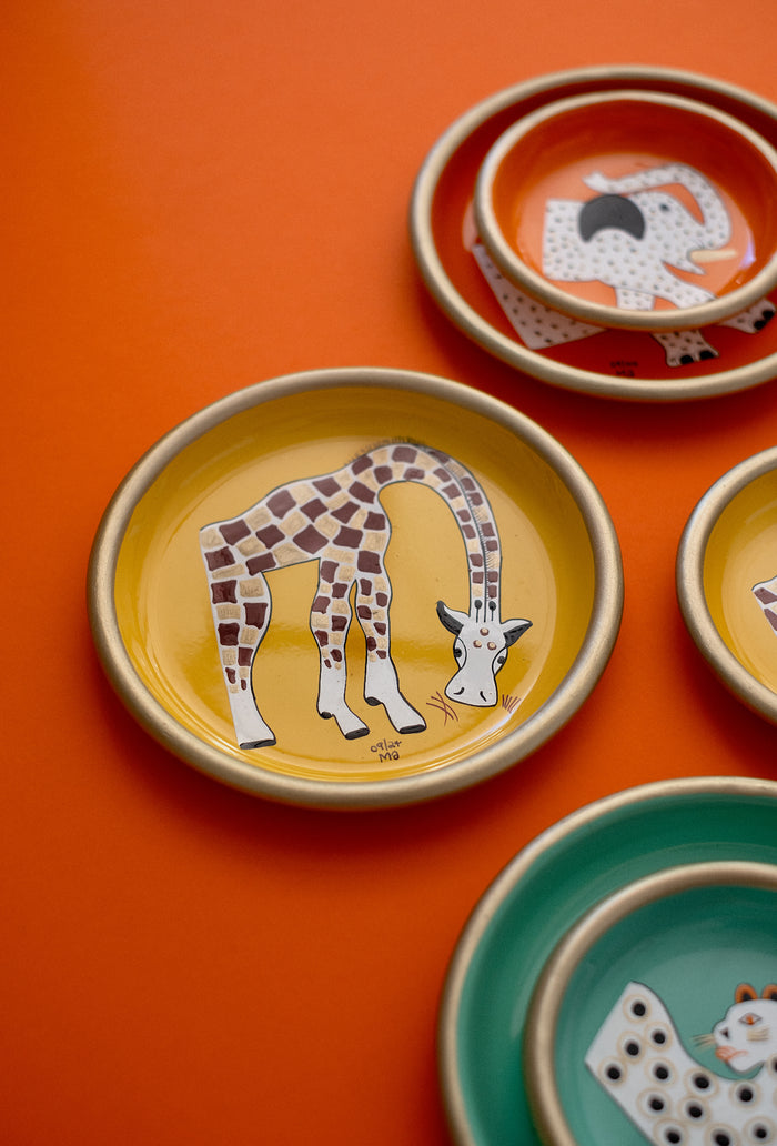 Spirit of Africa Giraffe Enamel Dish