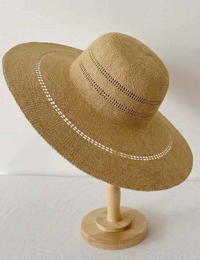 Trendy Wide Brim Foldable Floppy Straw Hat 8BK6HAT03